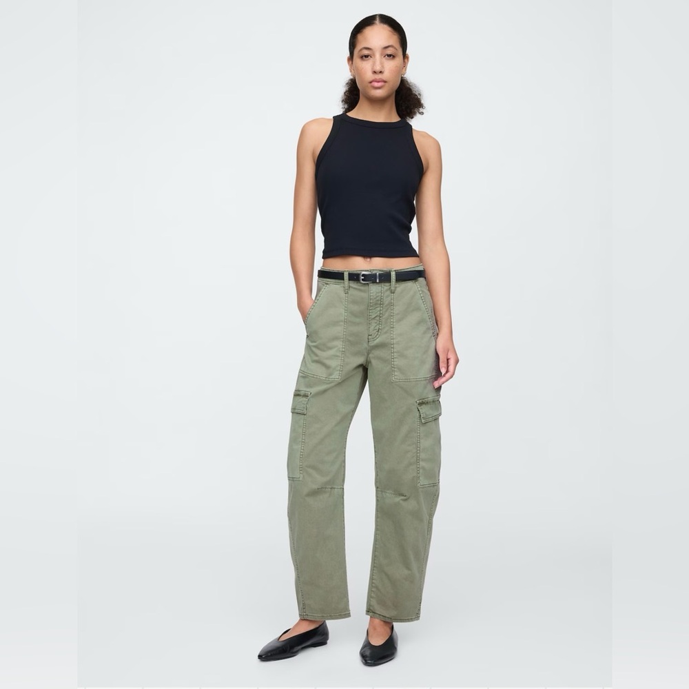 GAP High Rise Barrel Cargo Khakis